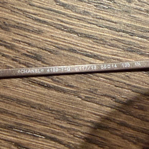 CHANEL Pilot Sunglasses with Pink Hue Lenses - Picture 6 of 6